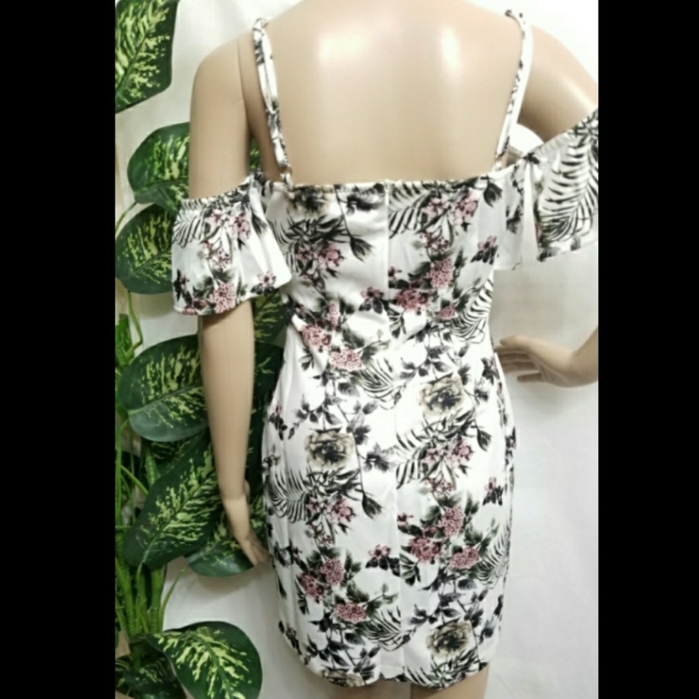 FLORAL DRESS - Picture 3 of 3